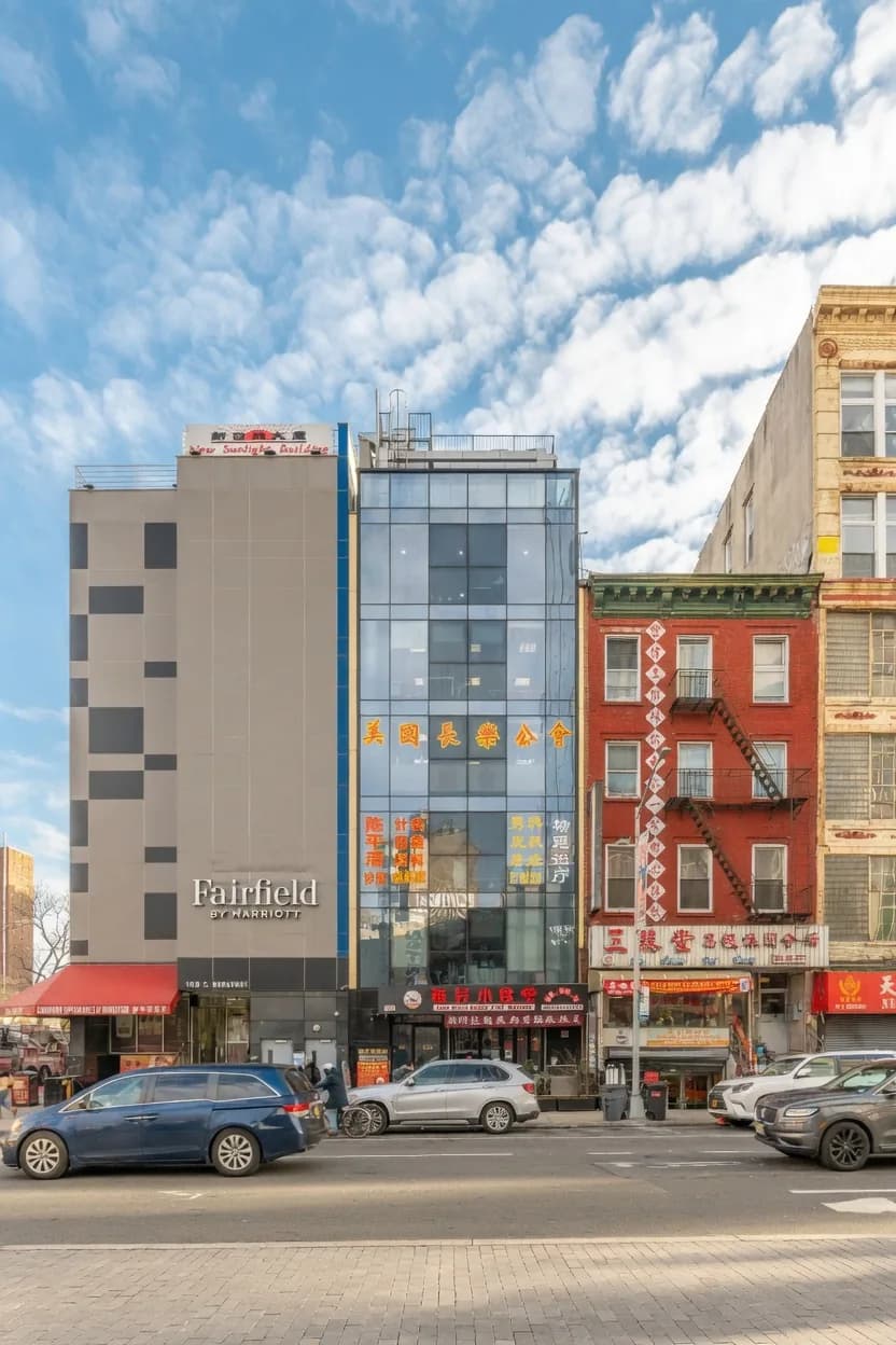 107 East Broadway, Two Bridges